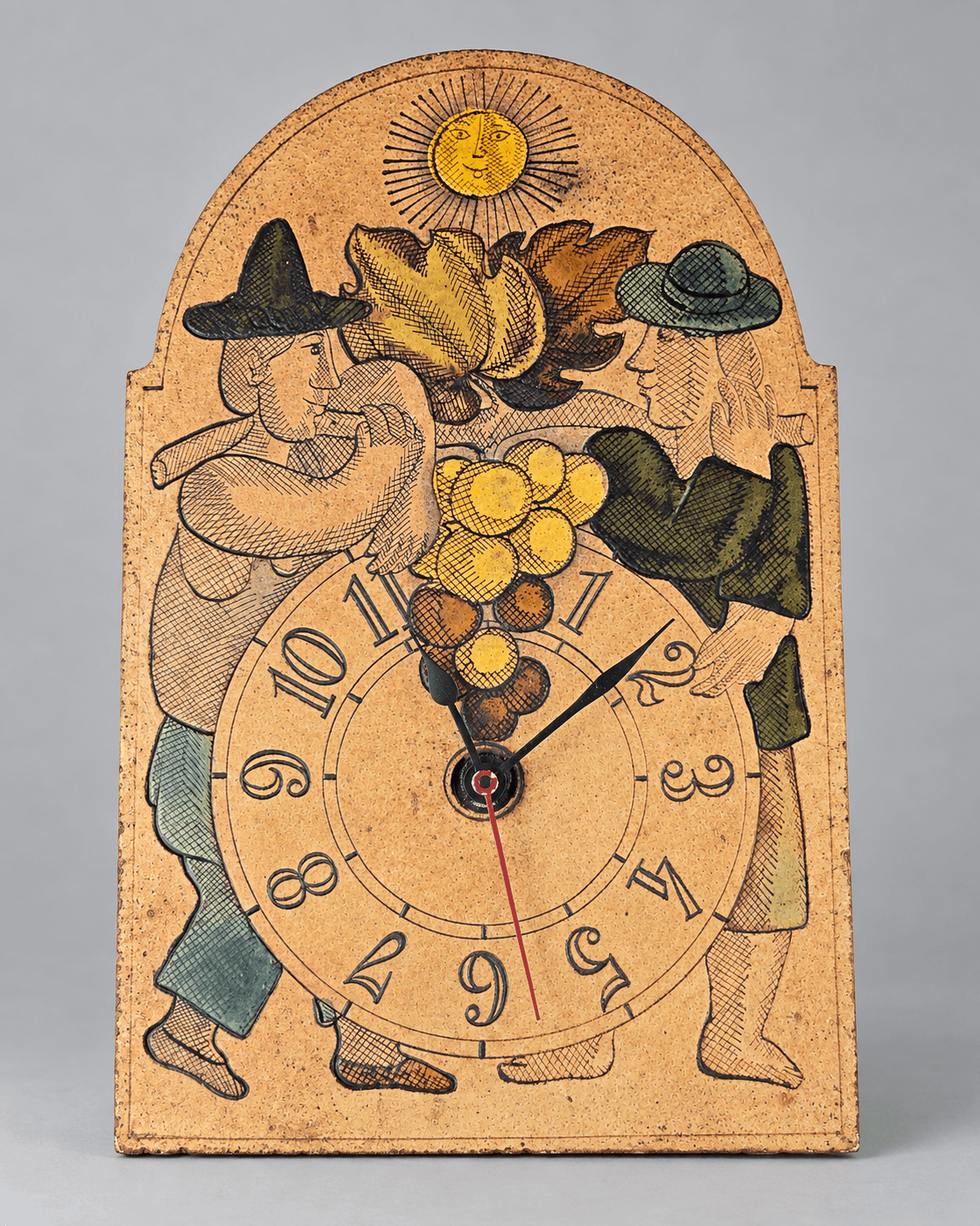 Horloge en céramique signée Roger Capron, circa 1960 — vue studio reconstituée et illustrative