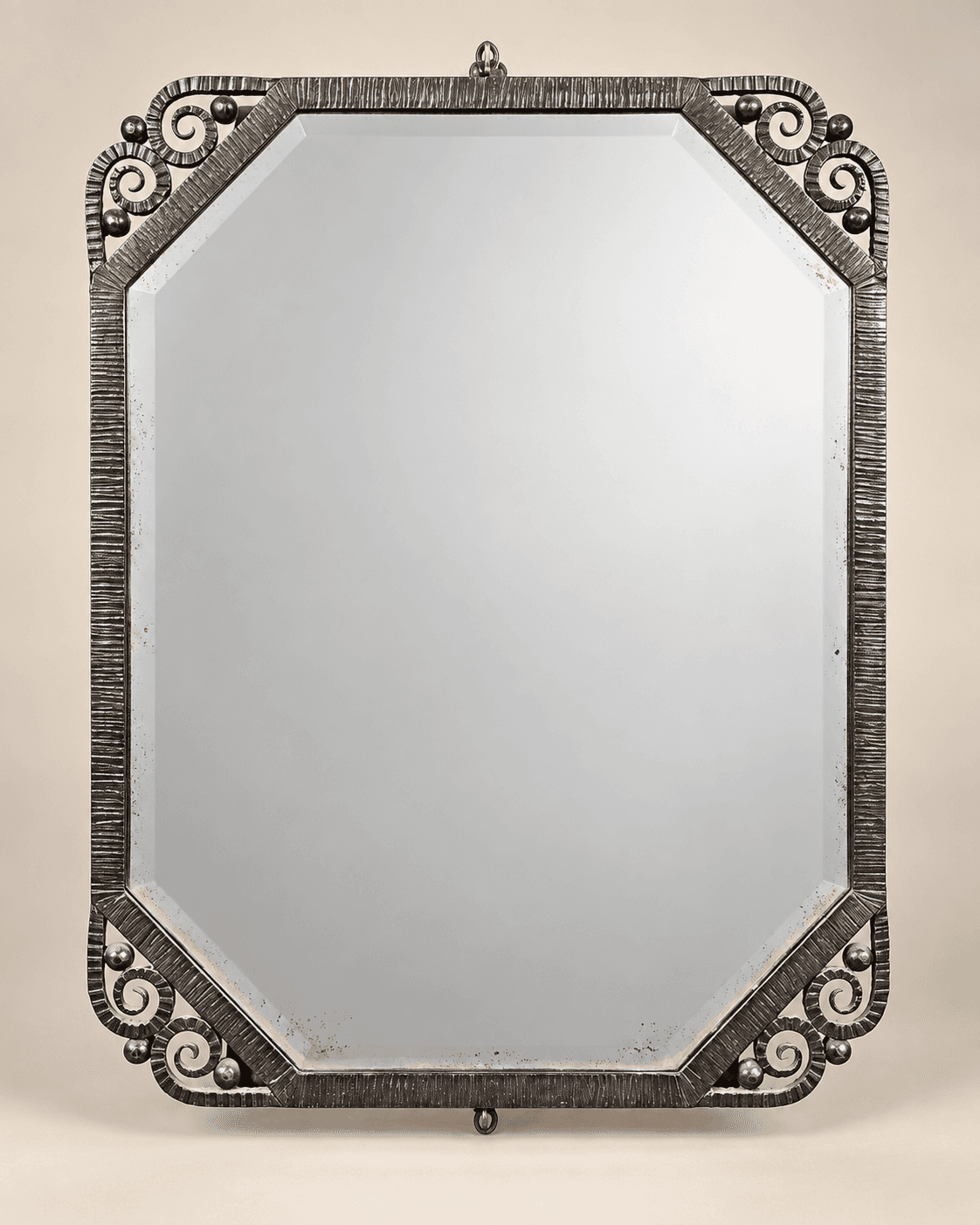Miroir en fer forgé Art Déco, circa 1930 — vue studio reconstituée et illustrative