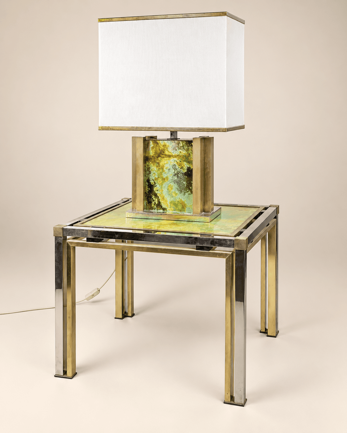 Table et lampe de style Hollywood, vers 1970