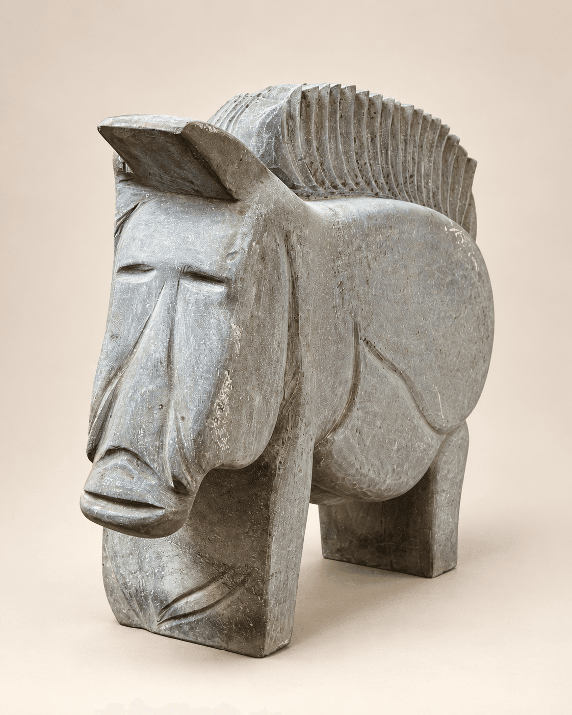 Sculpture en pierre bleu, "Sanglier stylisé", Marc Verdoodt, années 80-90